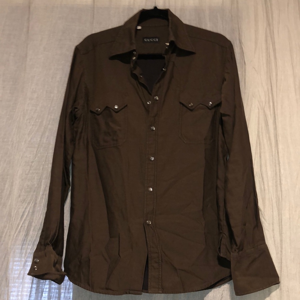 Gucci VTG men’s 90’s western style button down shirt. Brown. 40/15 3/4 EVC